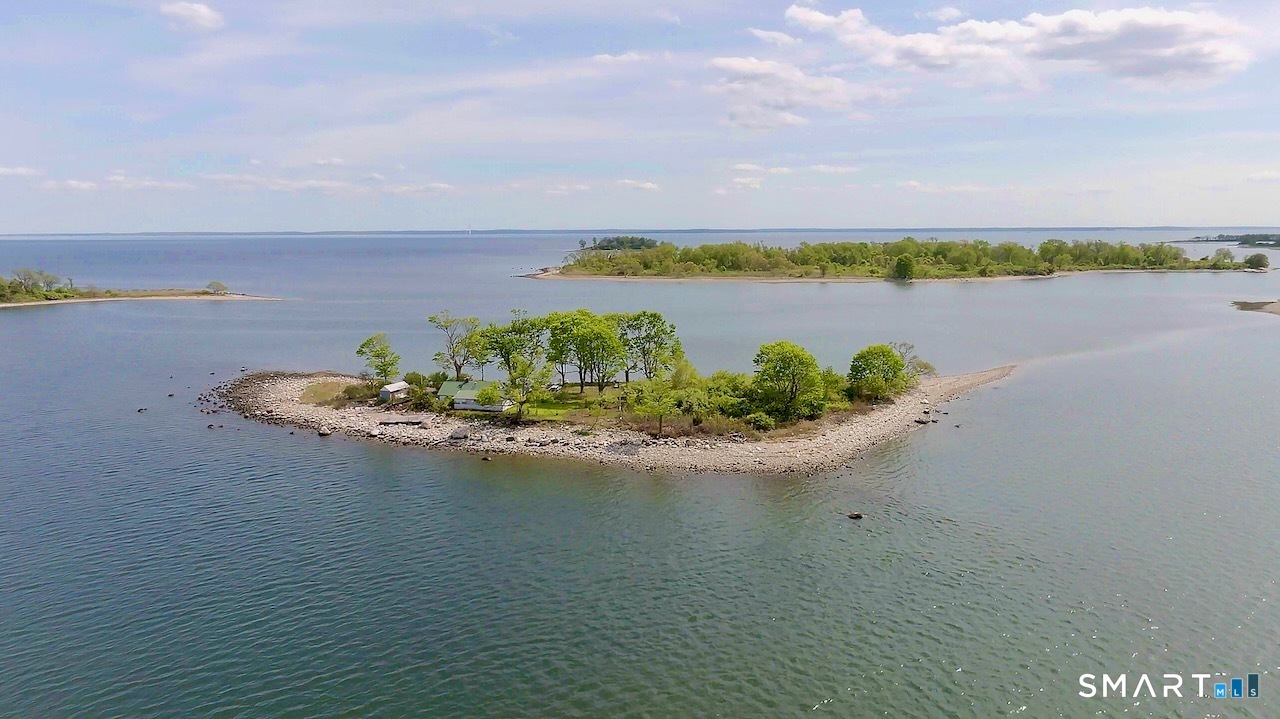 East Betts Island