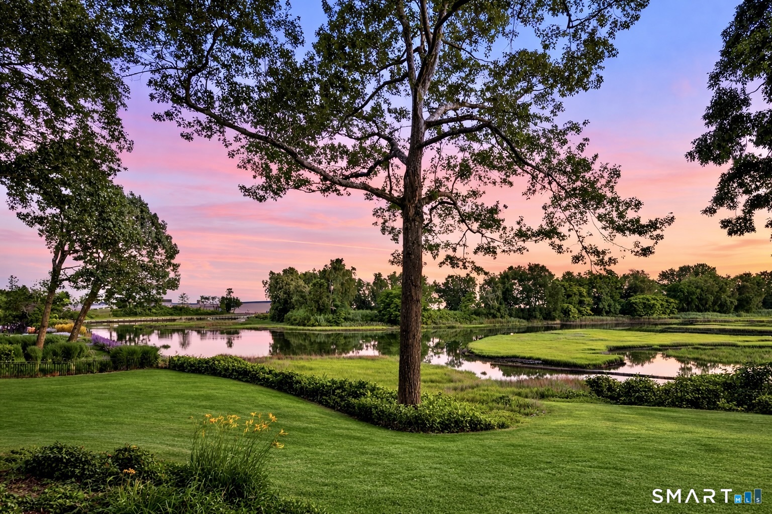 11 Beachside Common