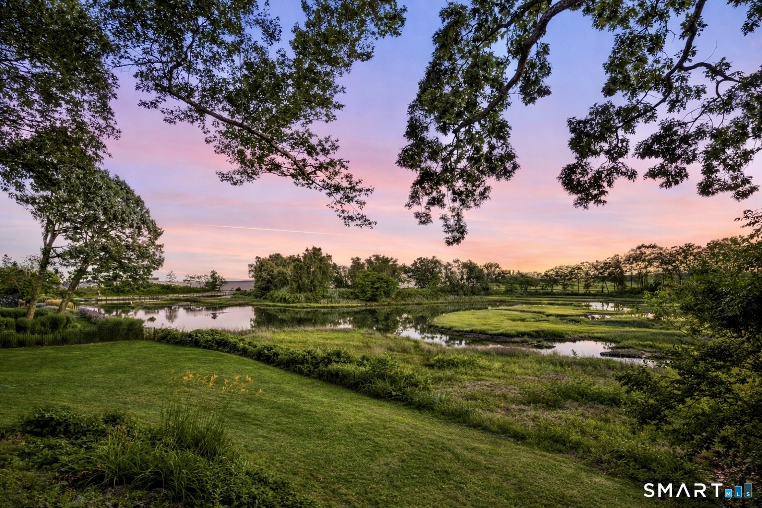 11 Beachside Common