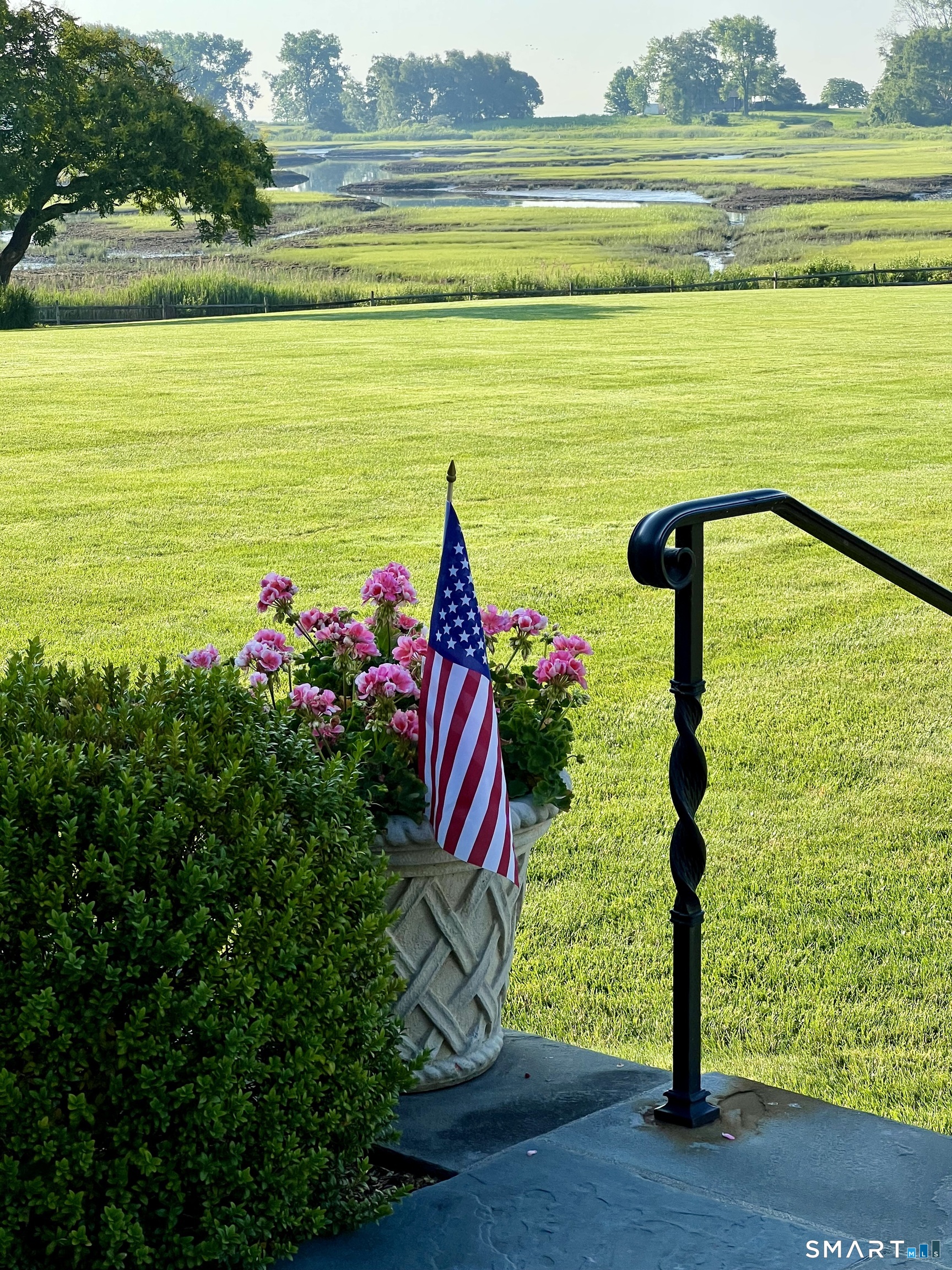 4 Sherwood Island Lane