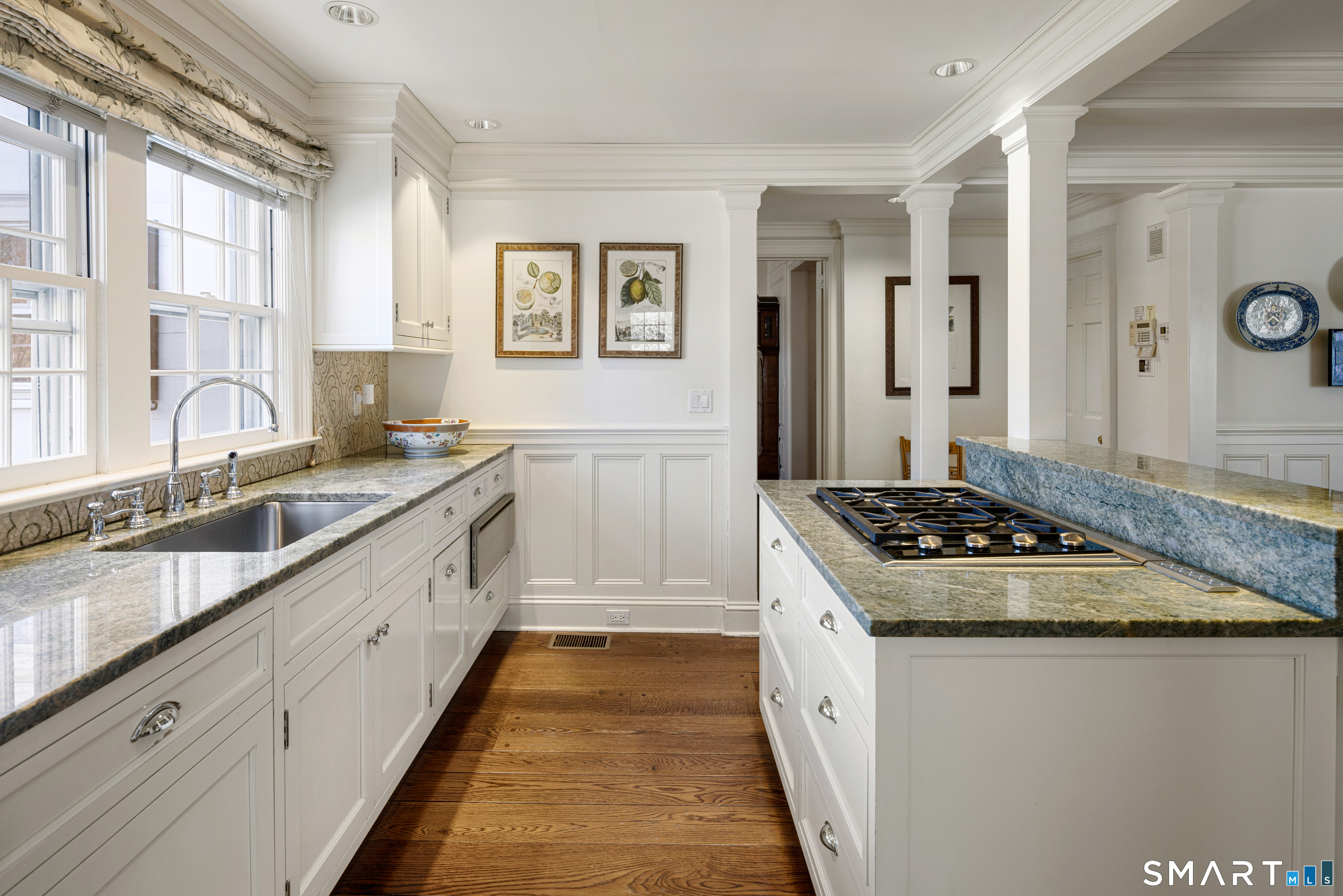 4 Sherwood Island Lane