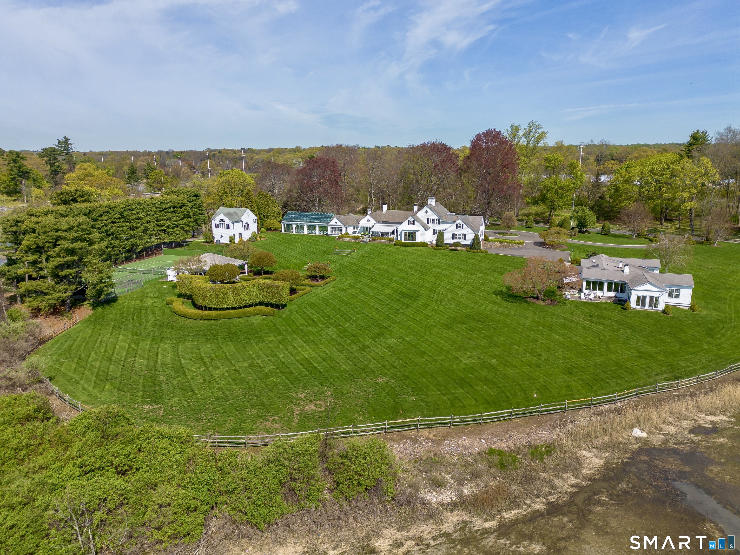 4 Sherwood Island Lane