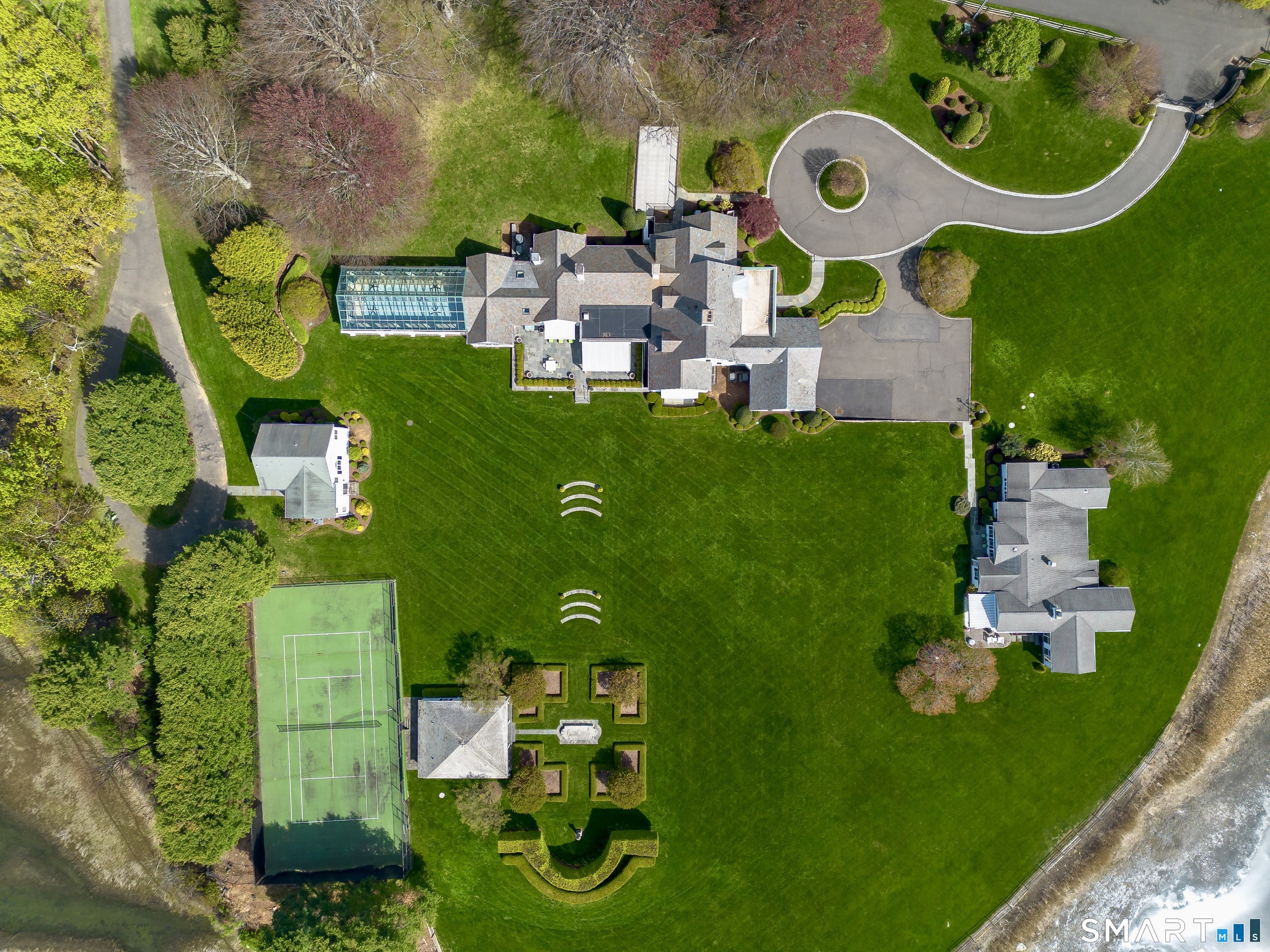 4 Sherwood Island Lane