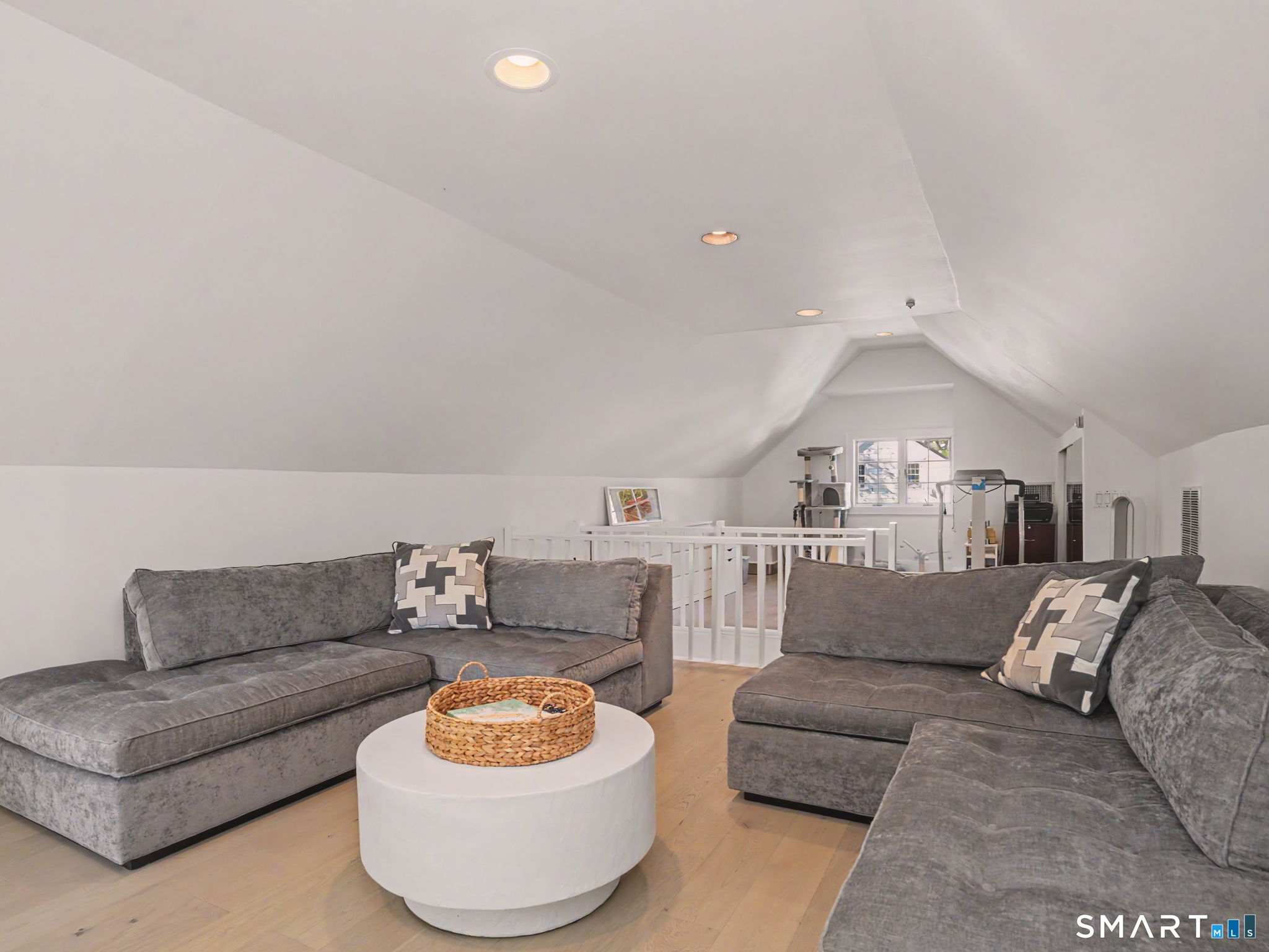280 Mill Hill Road