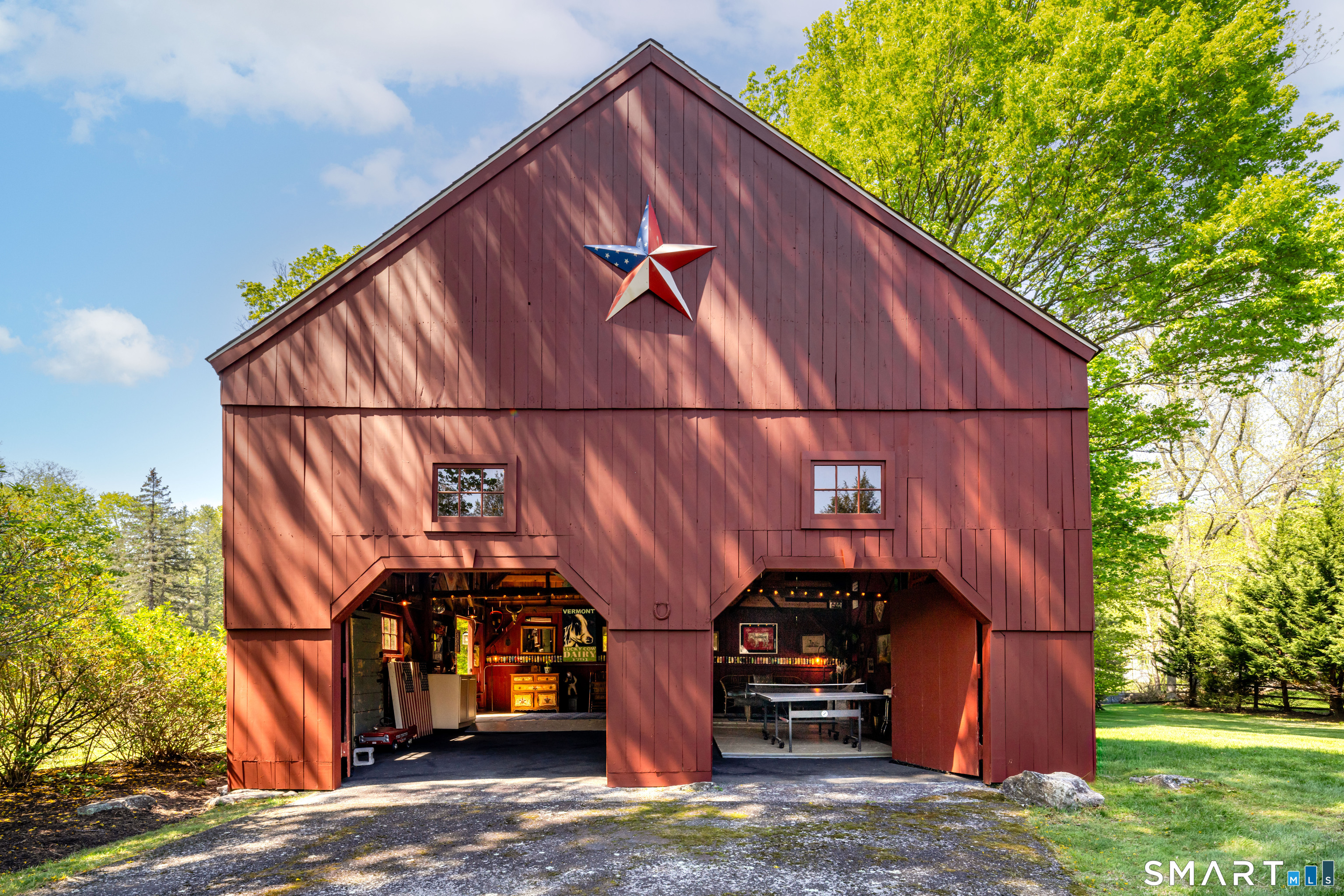 40 Hill Brook Lane
