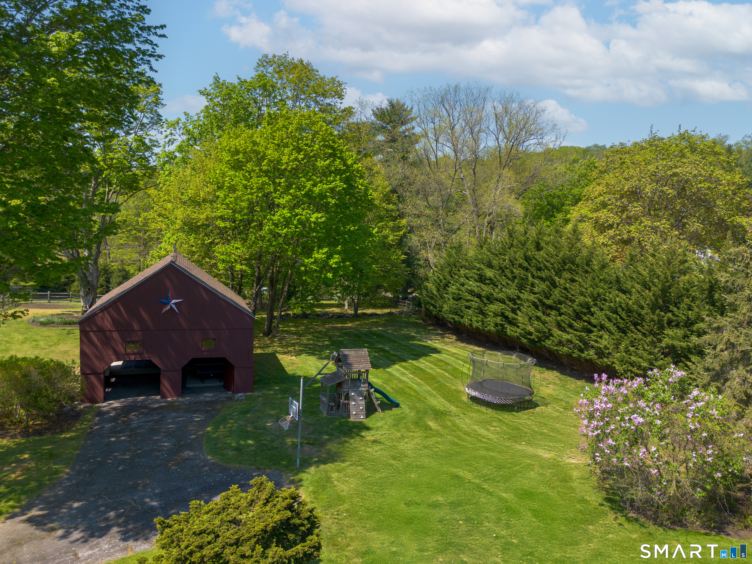 40 Hill Brook Lane