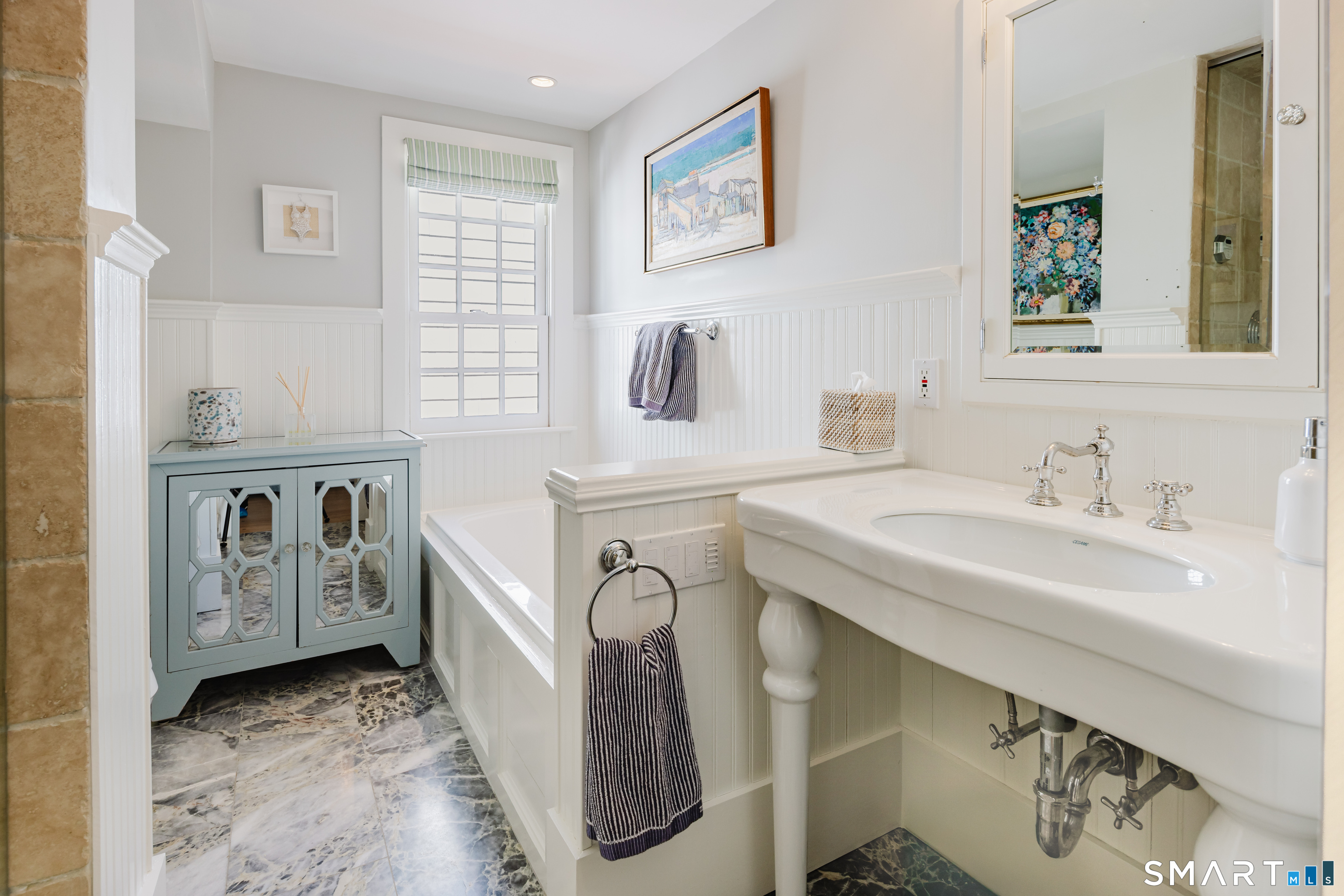 40 Hill Brook Lane