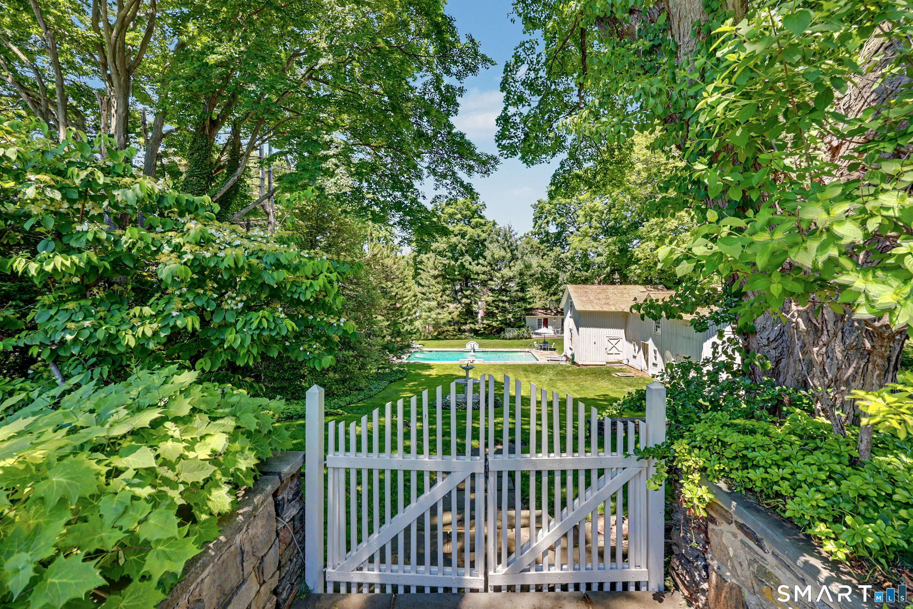 406 Harbor Road