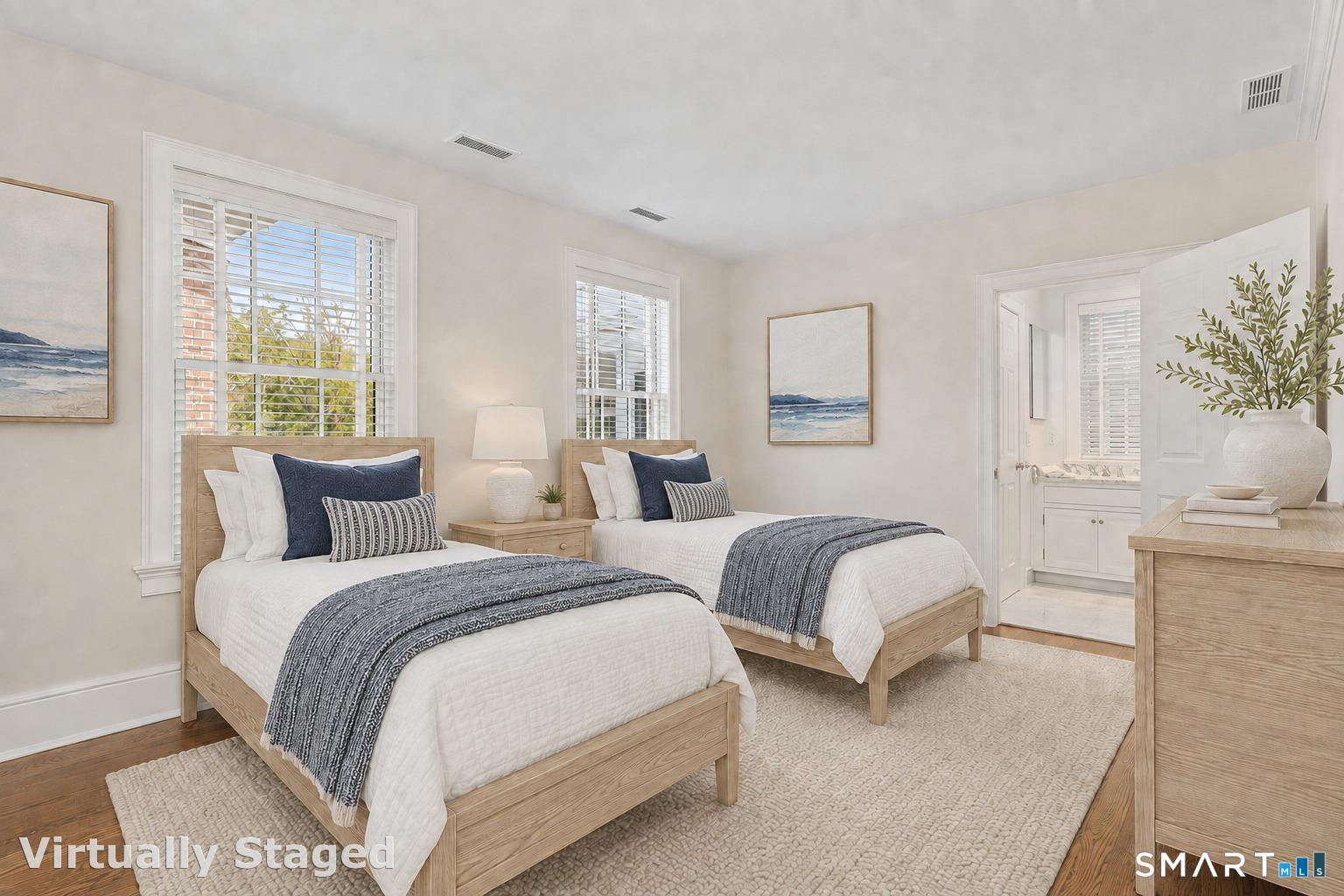 2 Elmwood Drive Unit: 2