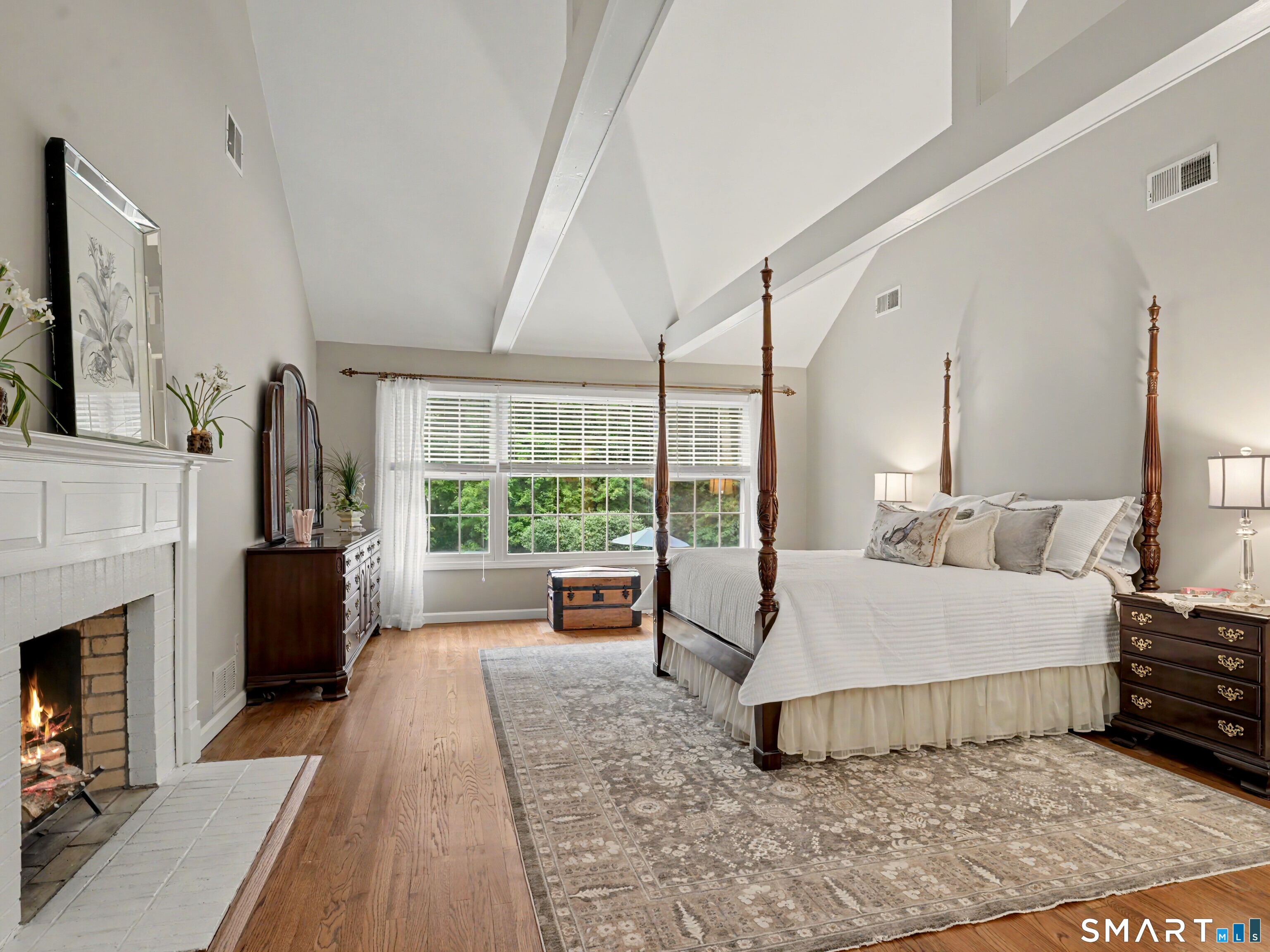 550 Wellington Drive