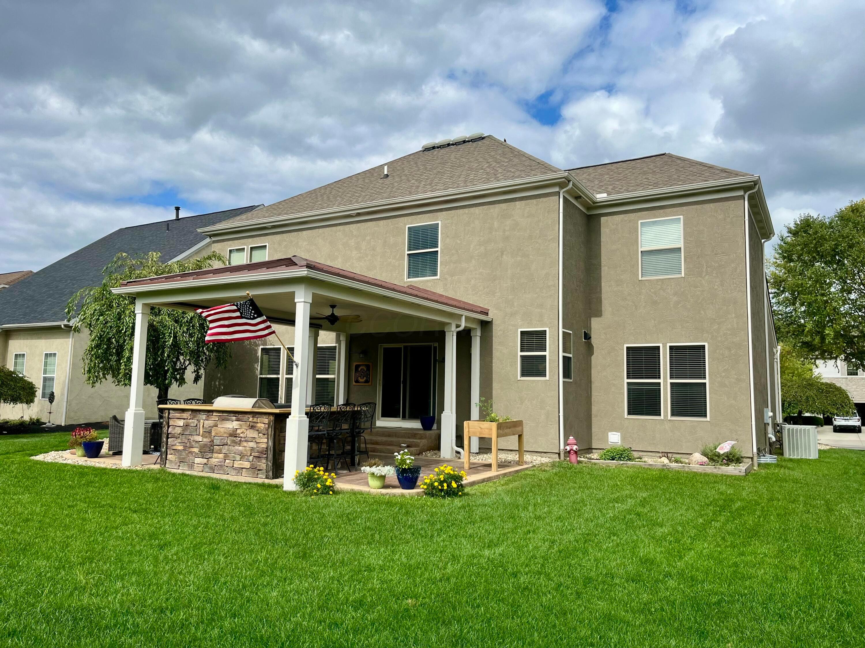6460 Bromfield Drive