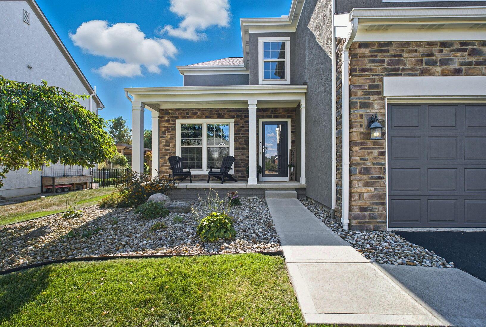 6460 Bromfield Drive