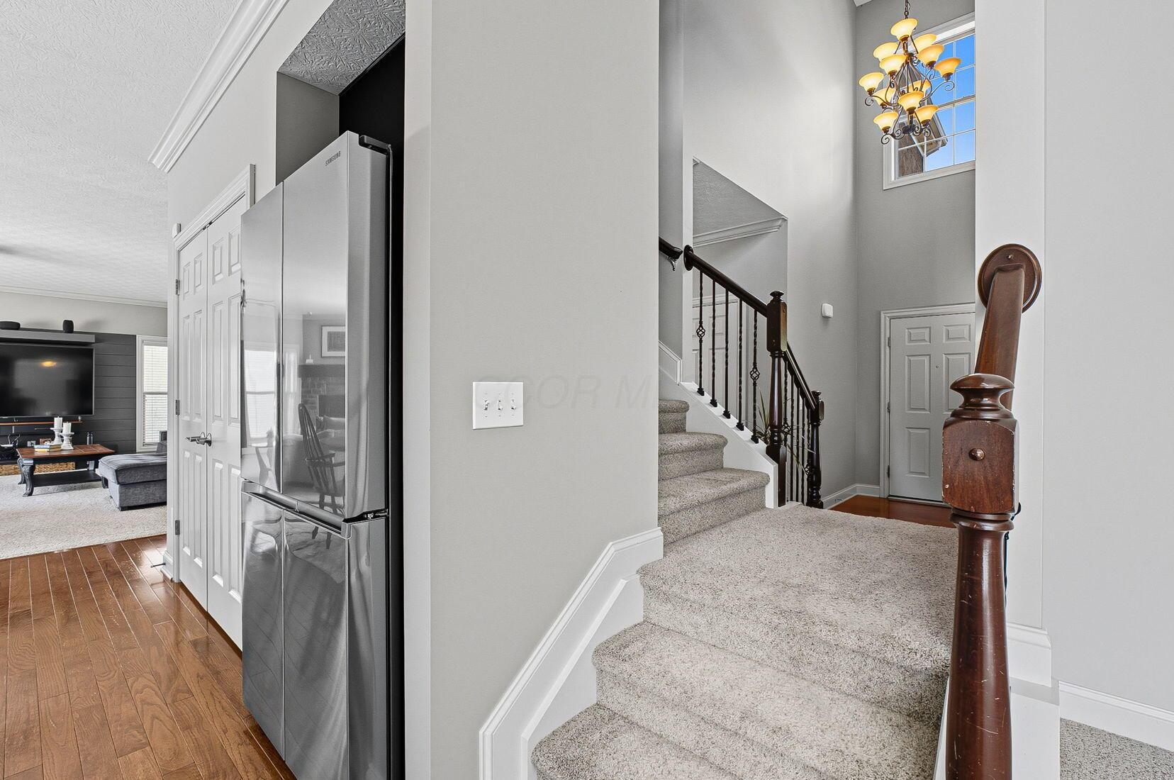 6460 Bromfield Drive