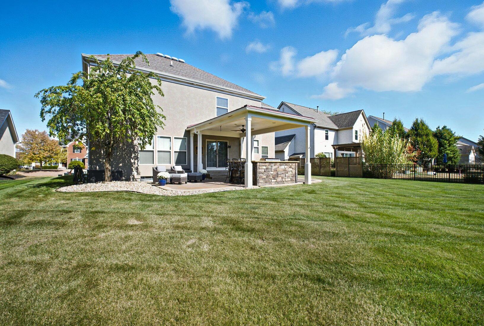 6460 Bromfield Drive