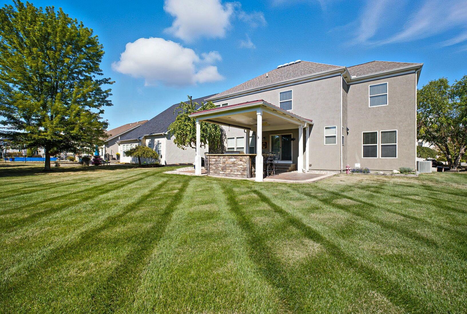 6460 Bromfield Drive