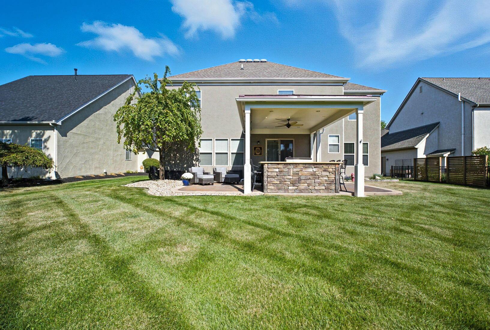 6460 Bromfield Drive