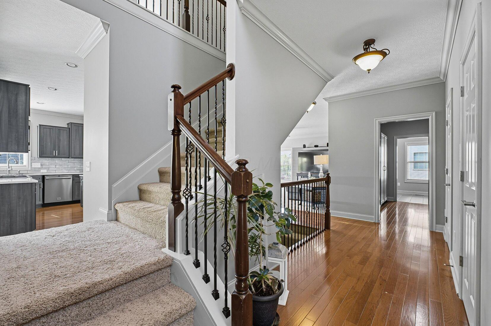 6460 Bromfield Drive