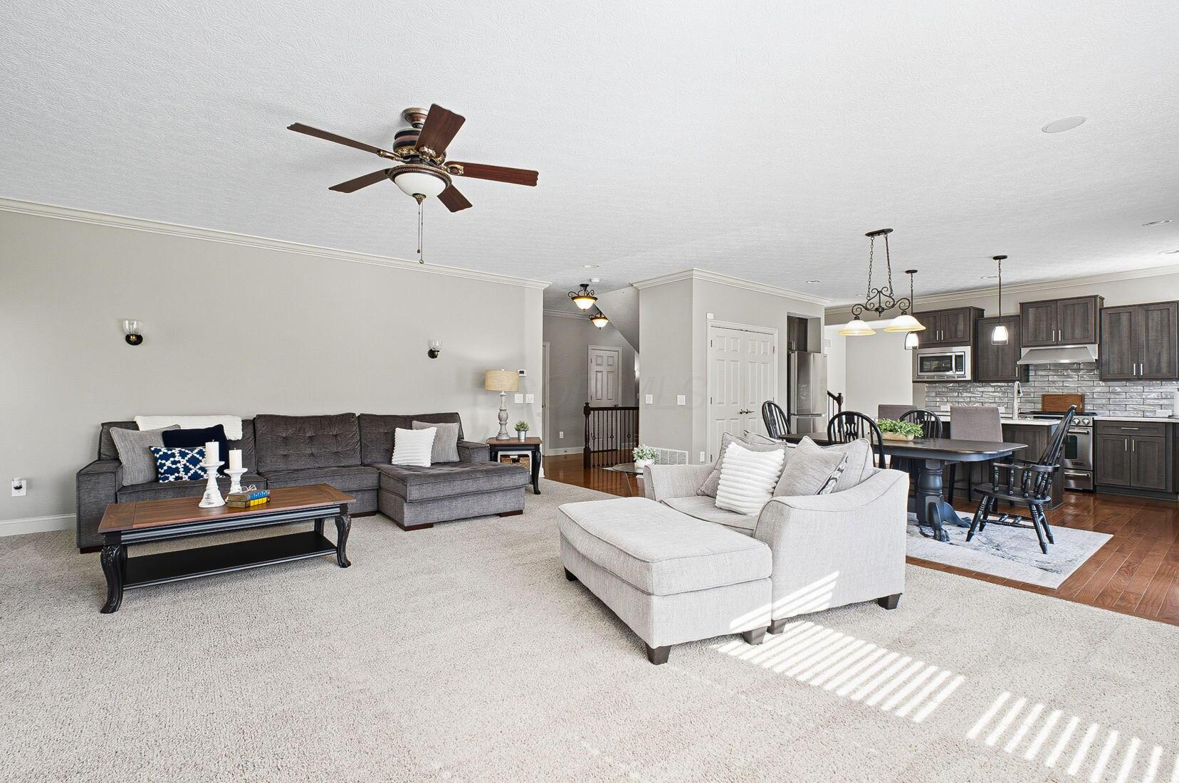 6460 Bromfield Drive