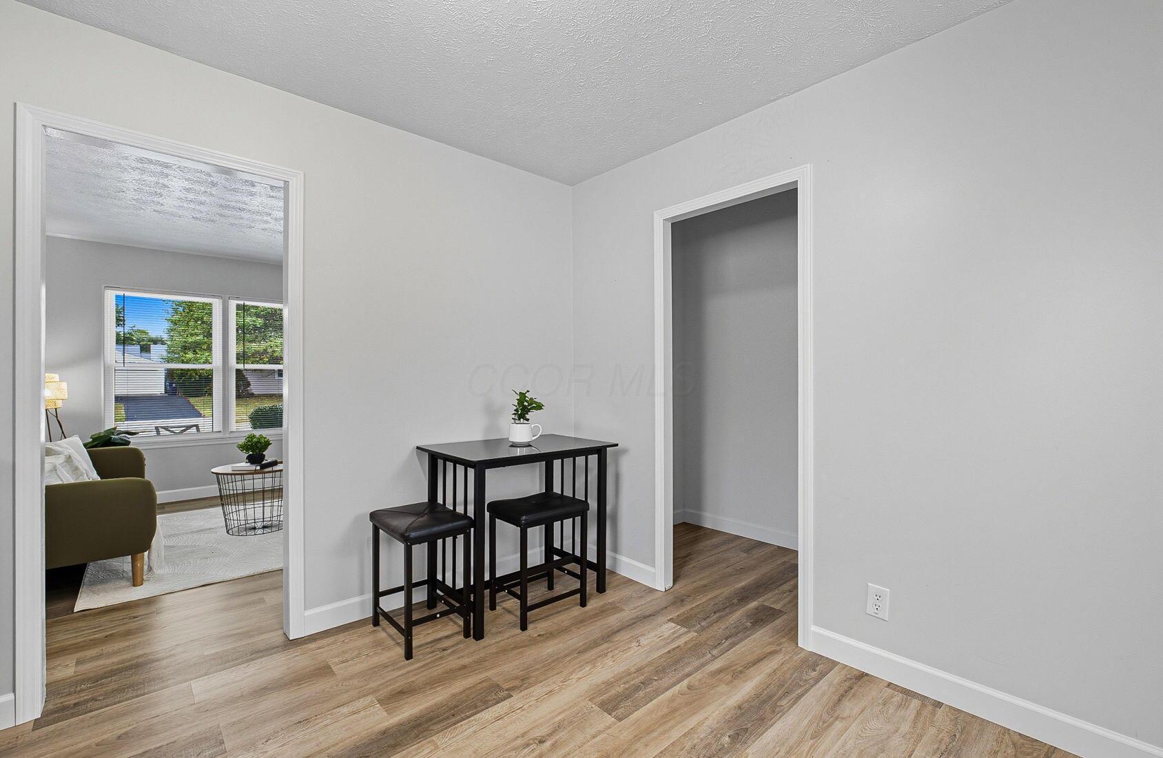 7357 Sabre Avenue