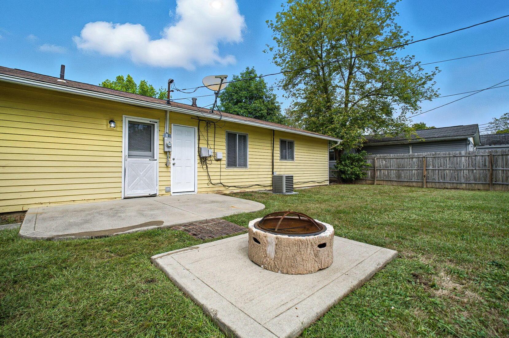 7357 Sabre Avenue