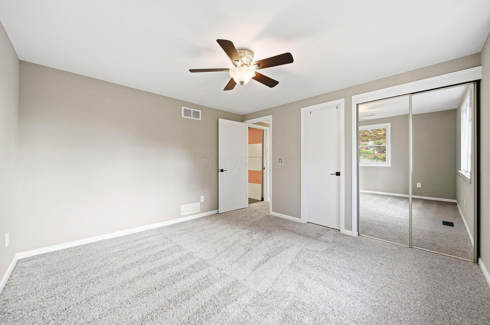 128 Winter Green Loop SW