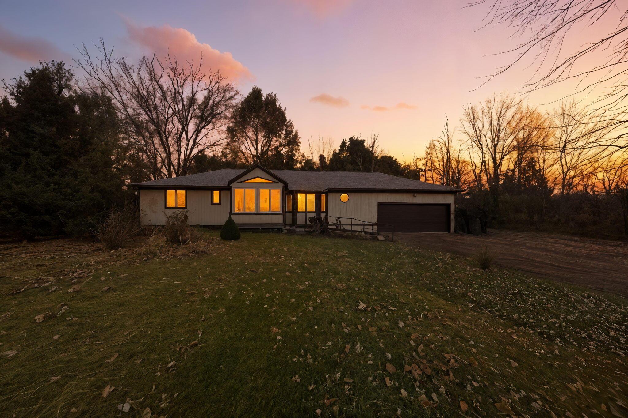 128 Winter Green Loop SW