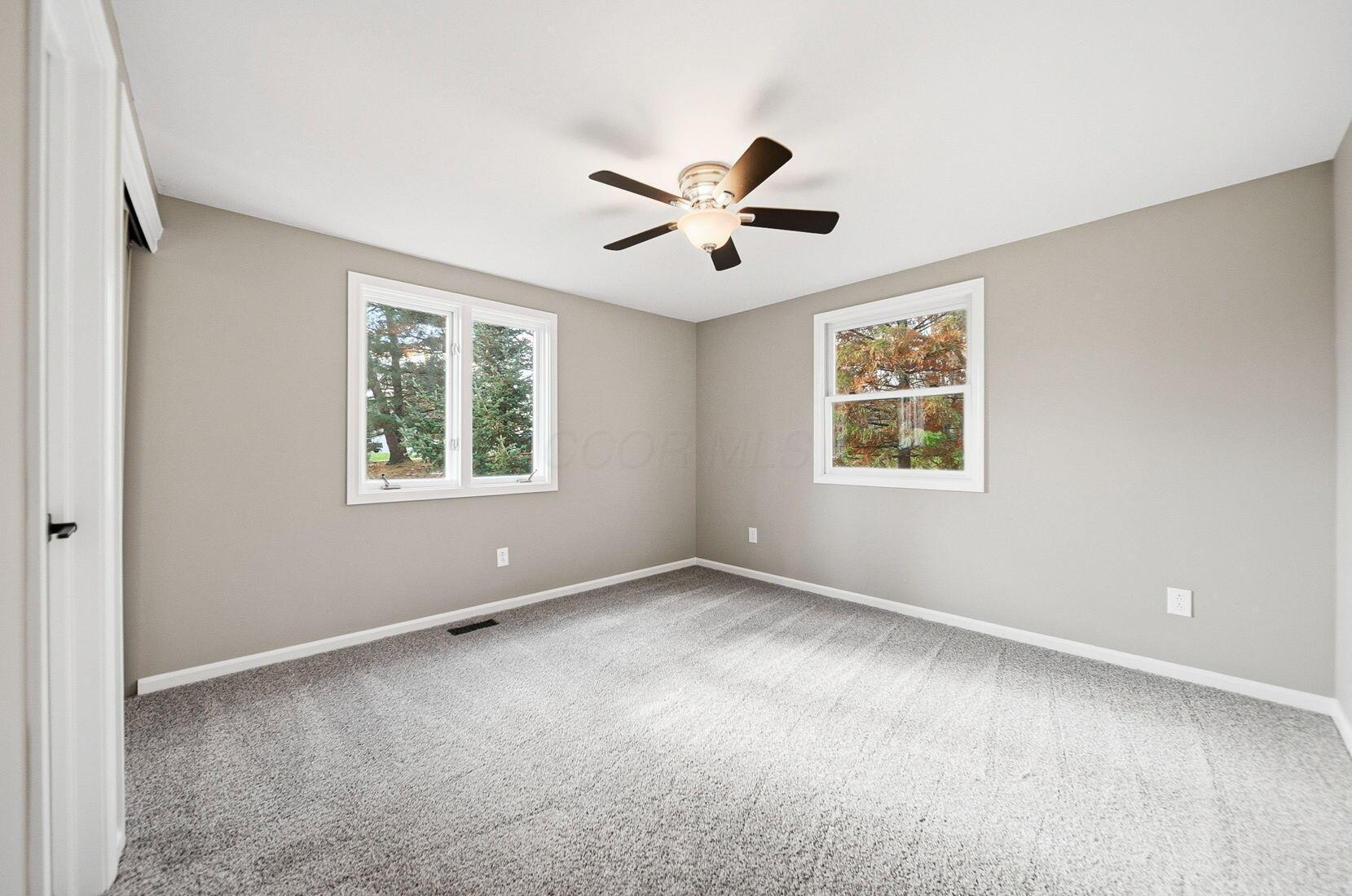 128 Winter Green Loop SW