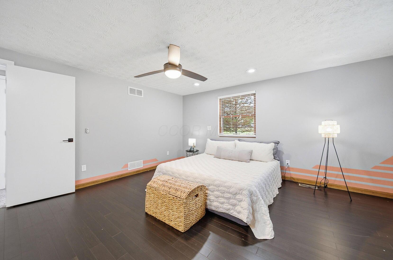 128 Winter Green Loop SW