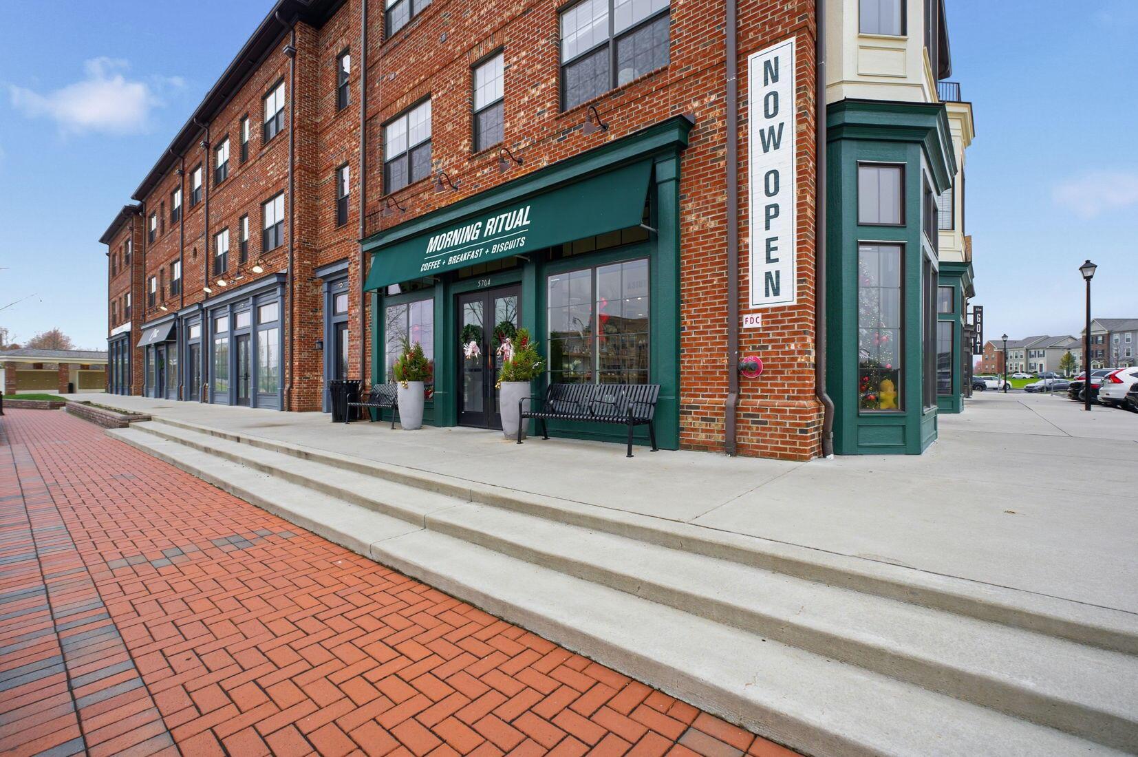 5798 Aristides Way, 9 9