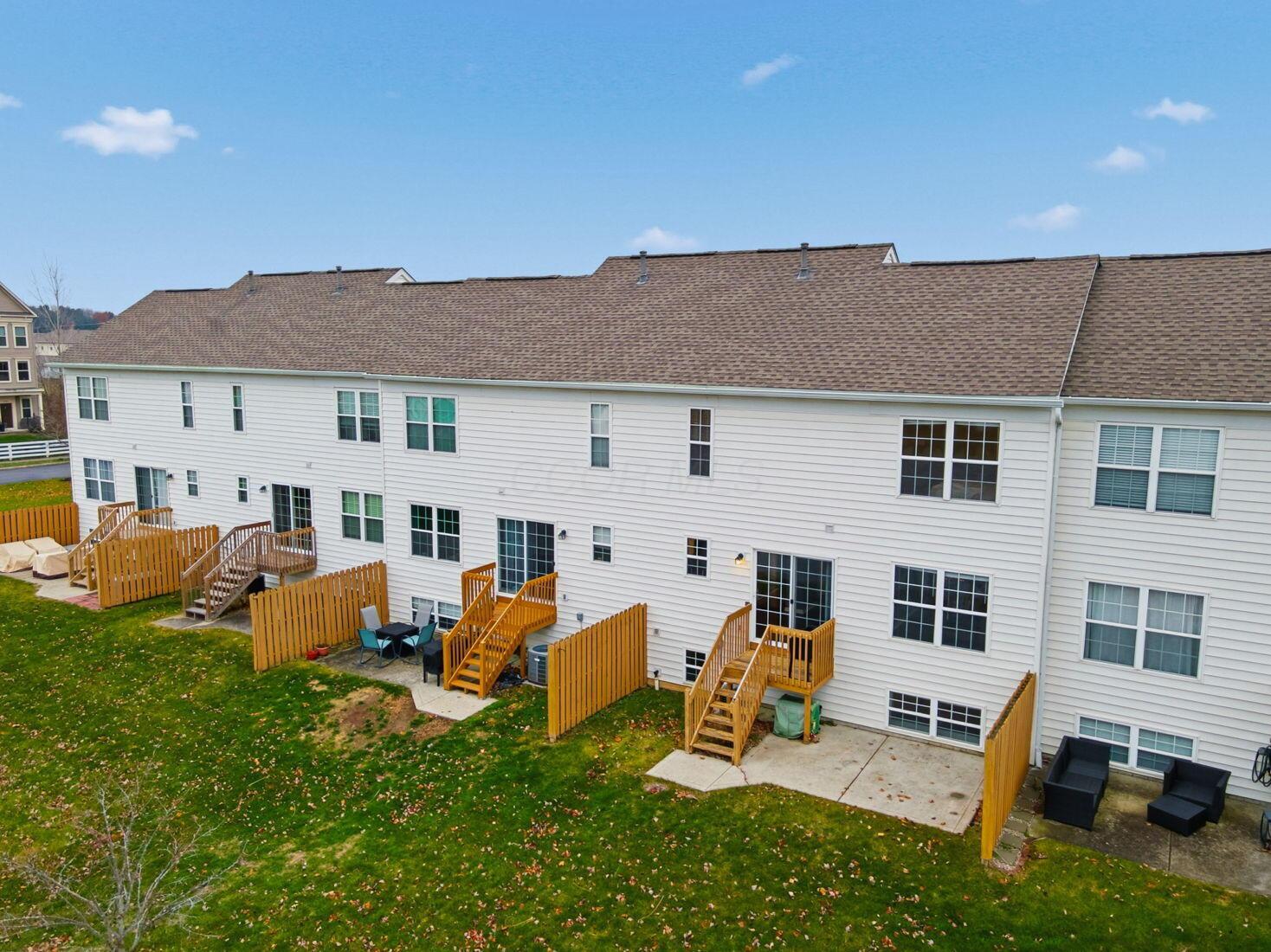 5798 Aristides Way, 9 9