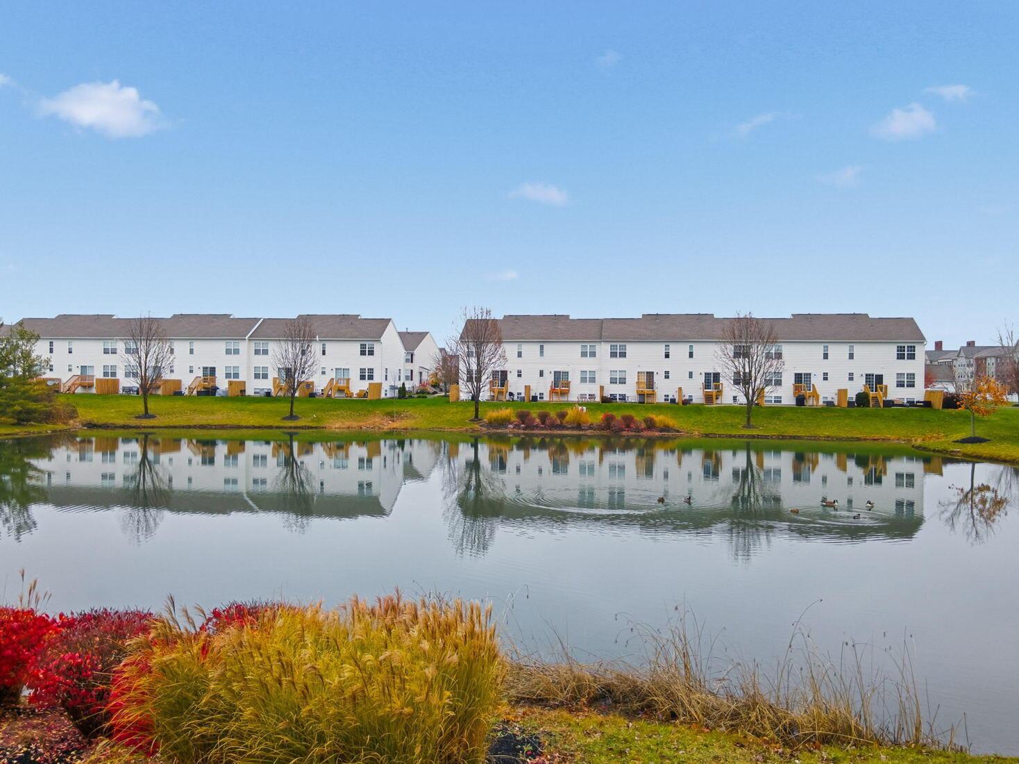 5798 Aristides Way, 9 9