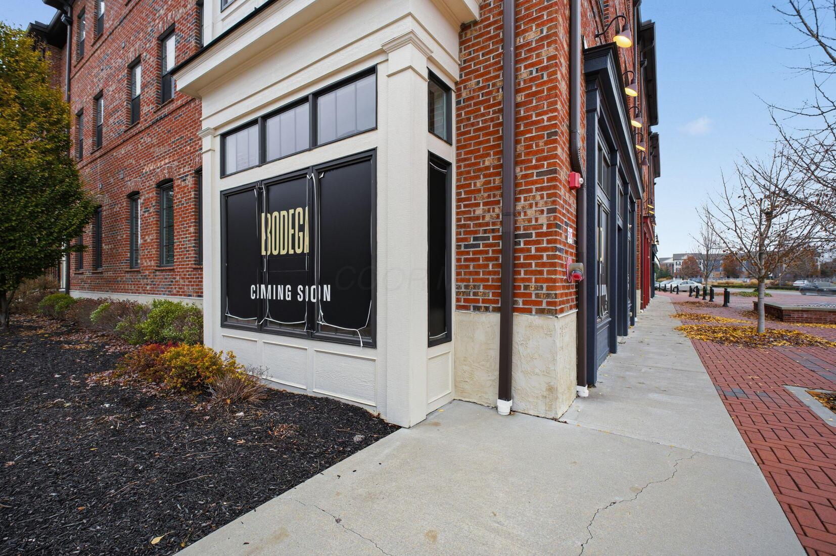 5798 Aristides Way, 9 9