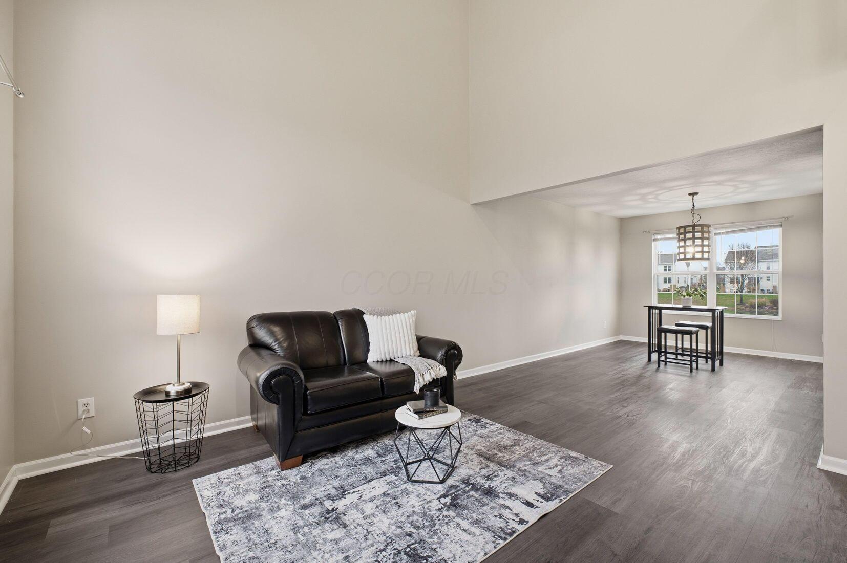 5798 Aristides Way, 9 9