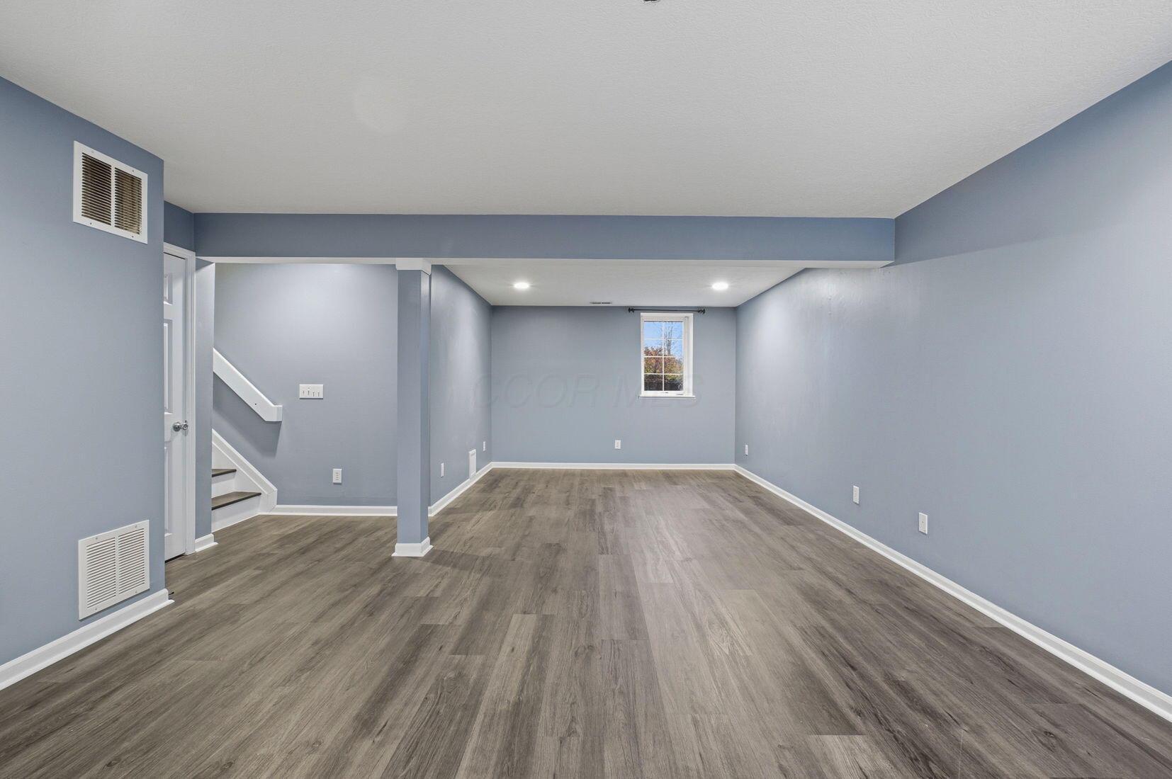 5798 Aristides Way, 9 9