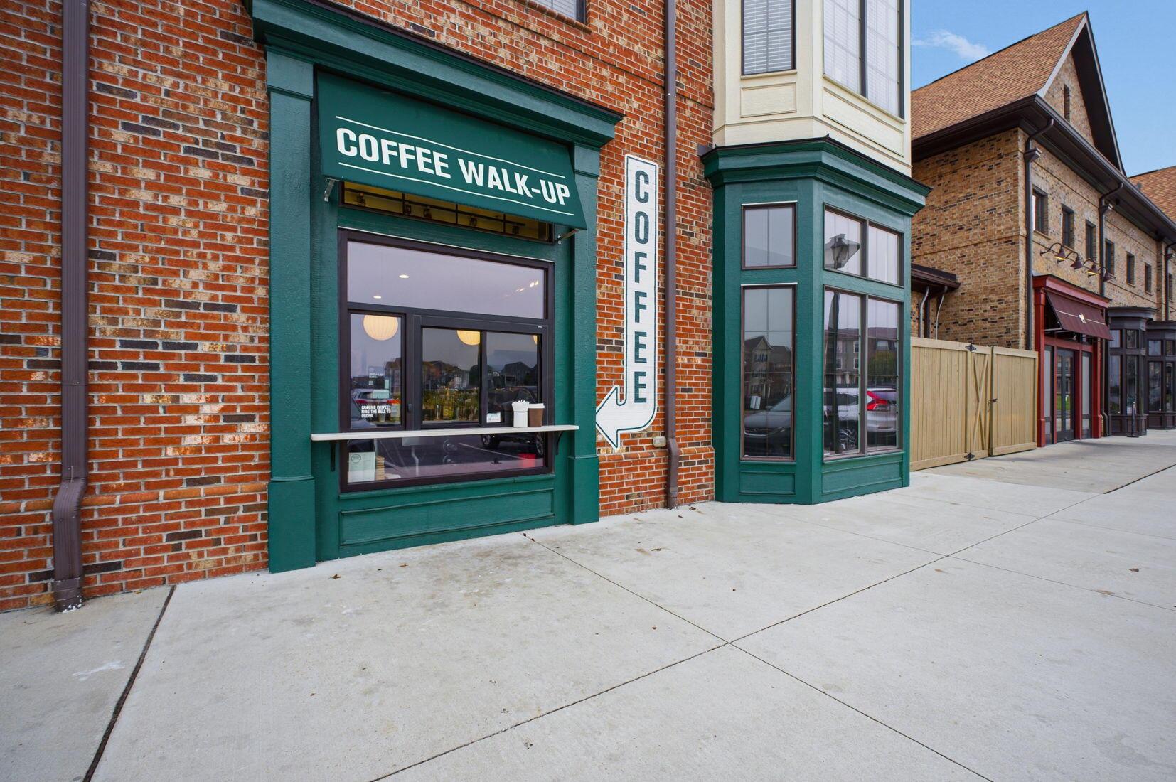 5798 Aristides Way, 9 9