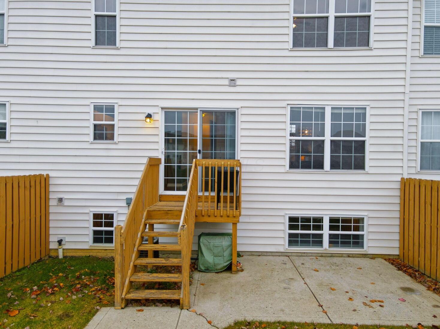 5798 Aristides Way, 9 9