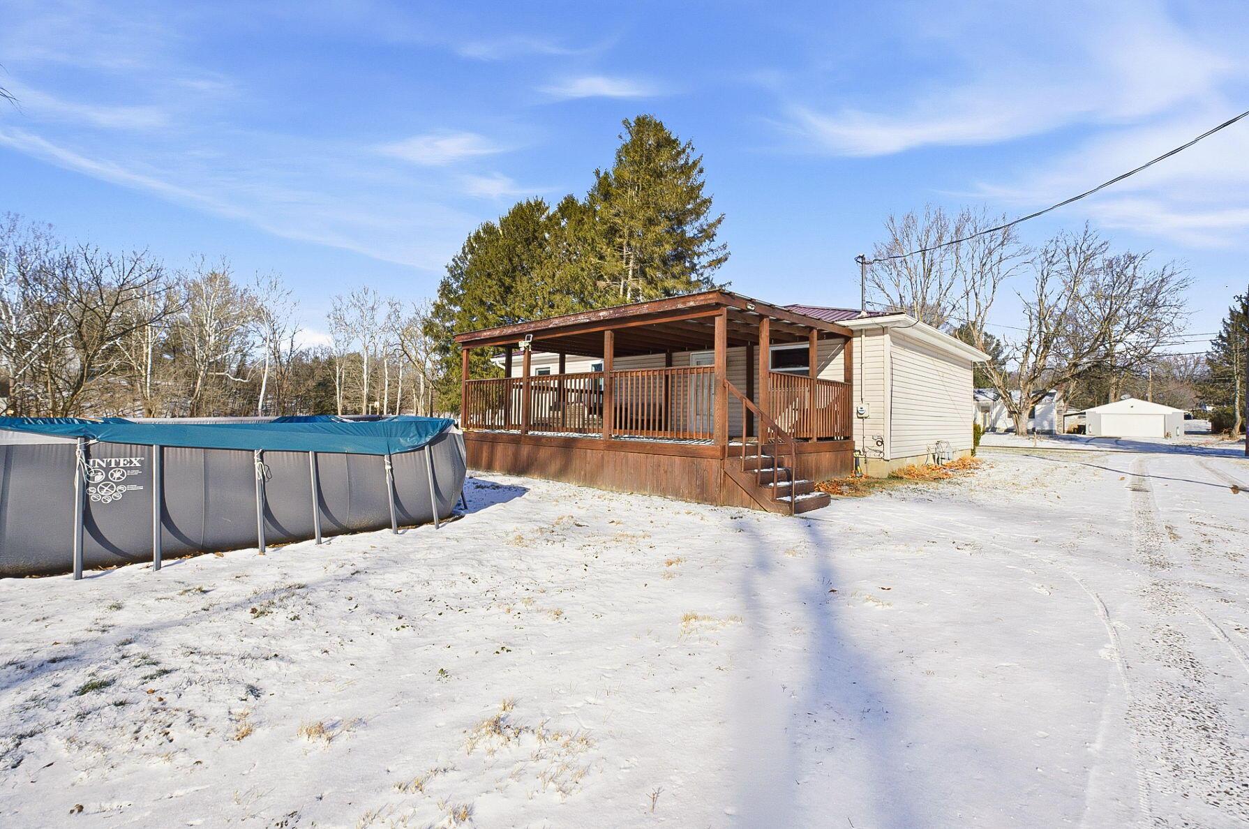 83 W Madison Drive NE