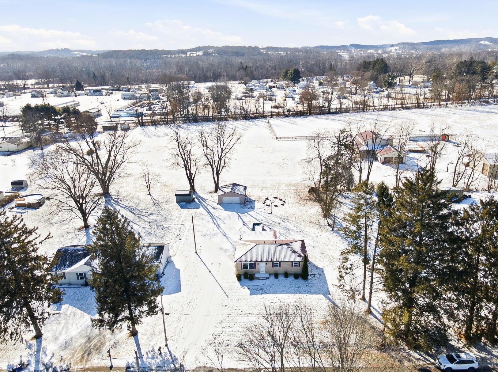 83 W Madison Drive NE