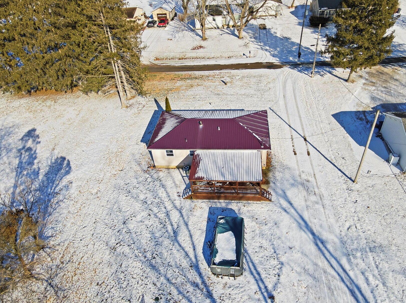 83 W Madison Drive NE