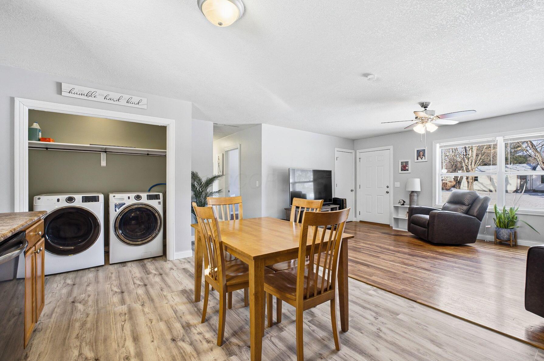 83 W Madison Drive NE