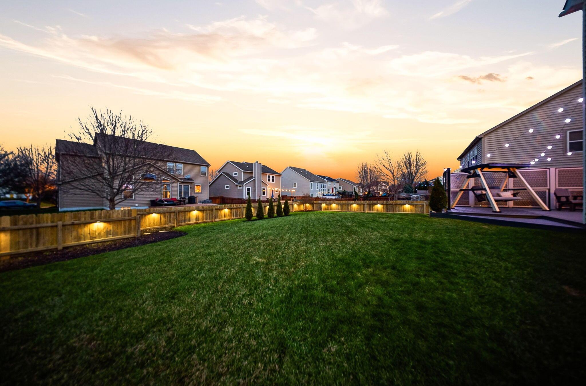 565 Apple Valley Circle