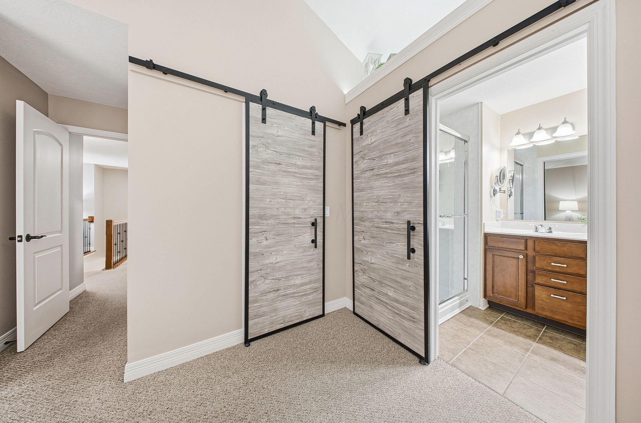 565 Apple Valley Circle