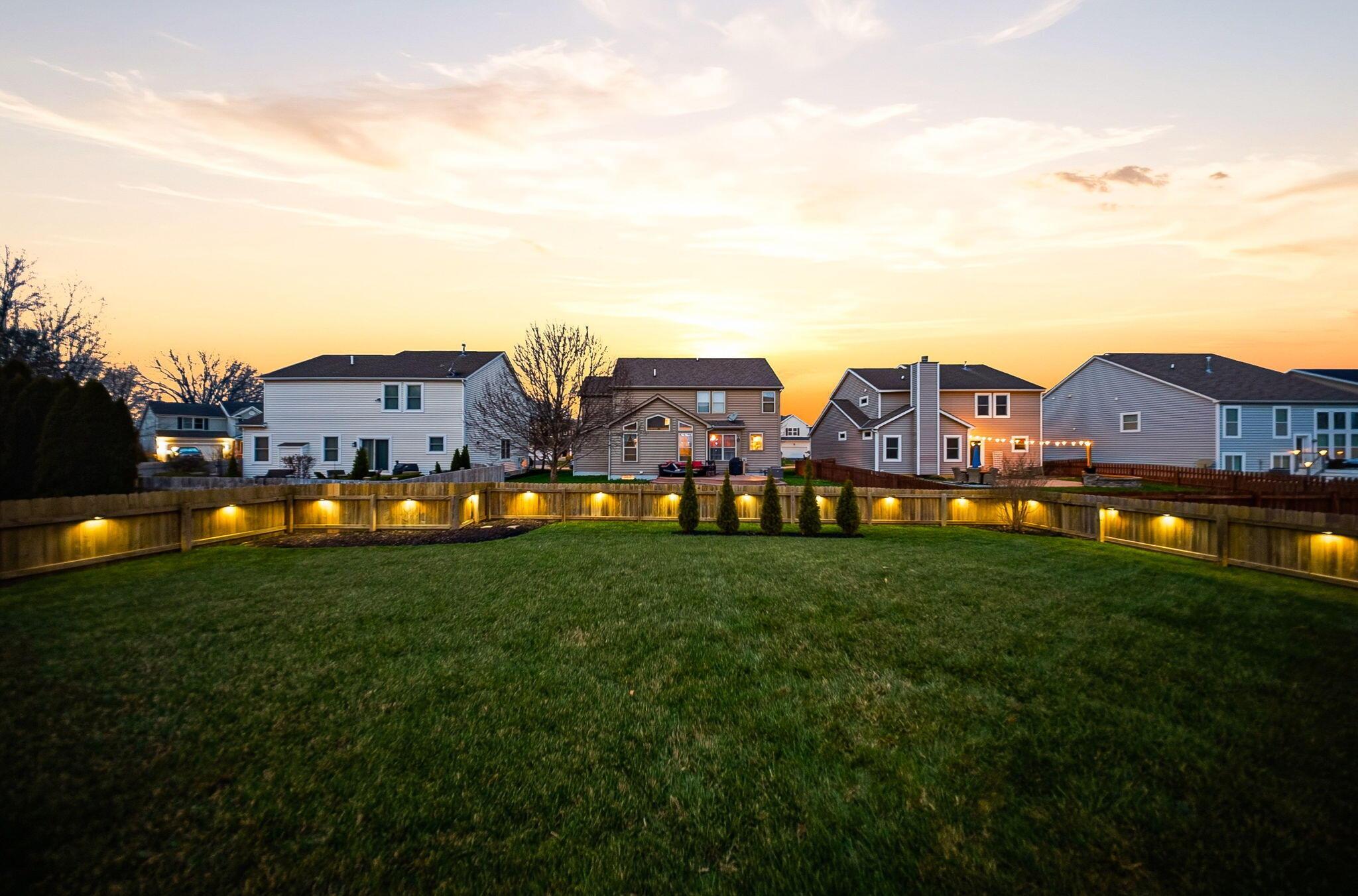 565 Apple Valley Circle