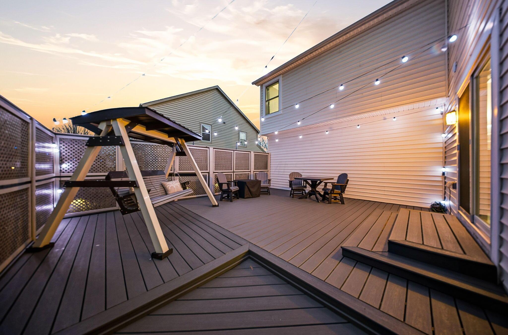 565 Apple Valley Circle