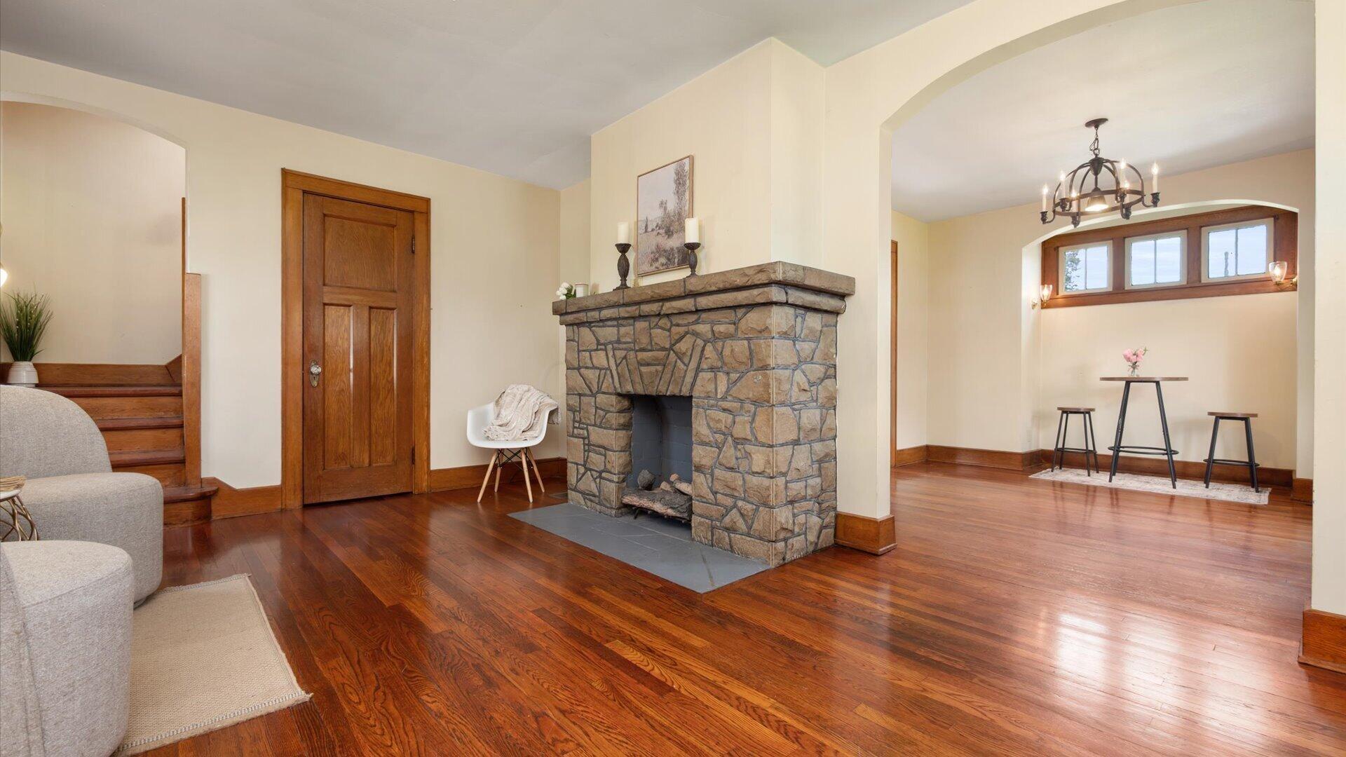 1195 W Main Street