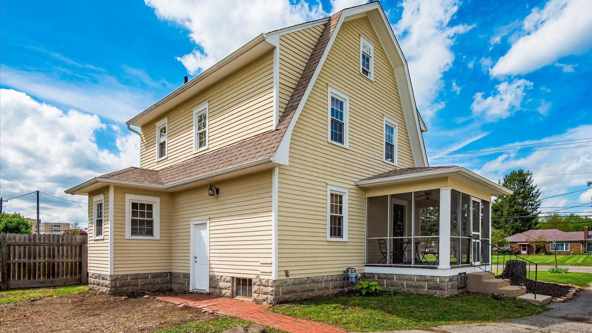 1195 W Main Street