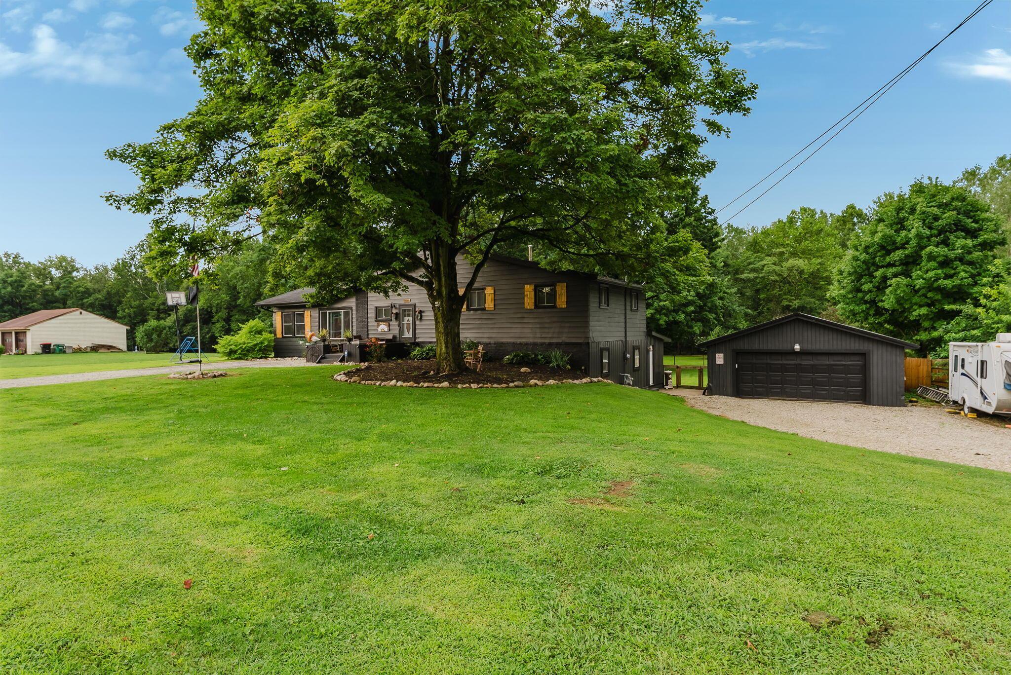7153 Marion Road NE