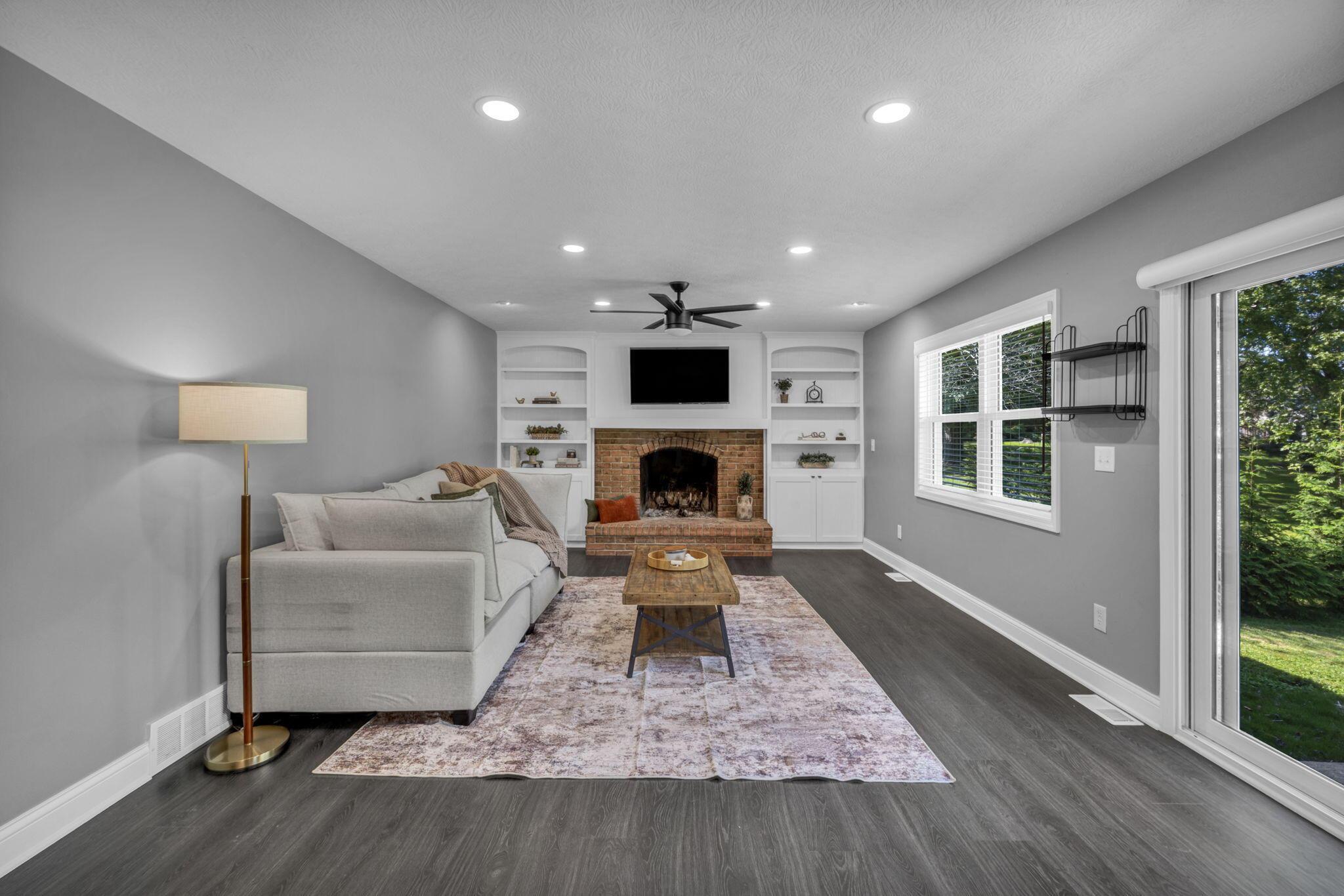13811 Carriage Lane NW