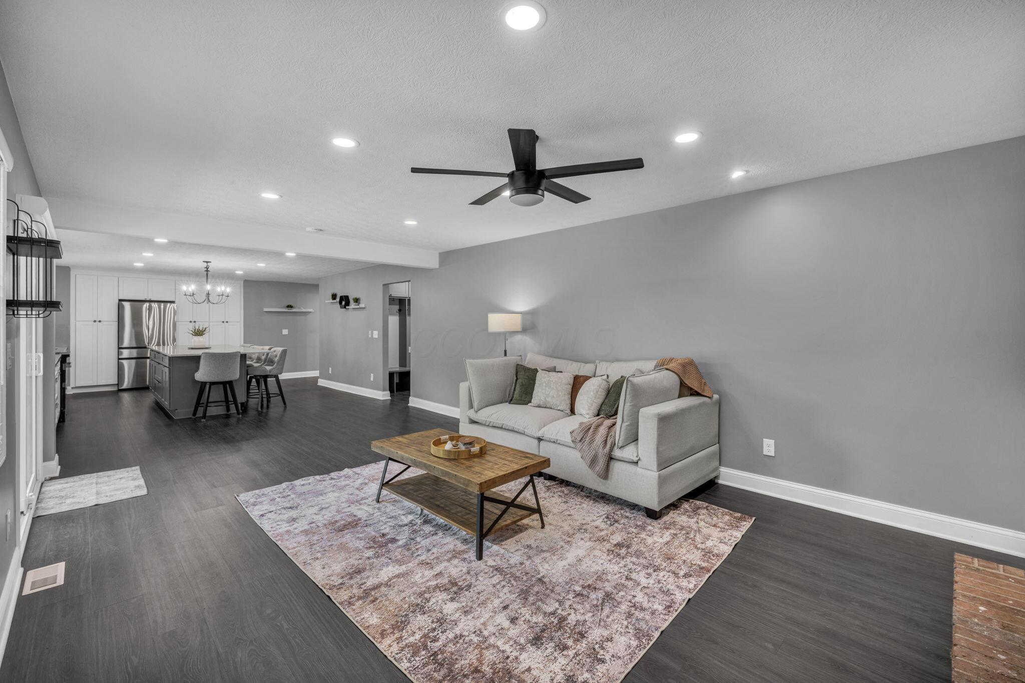 13811 Carriage Lane NW