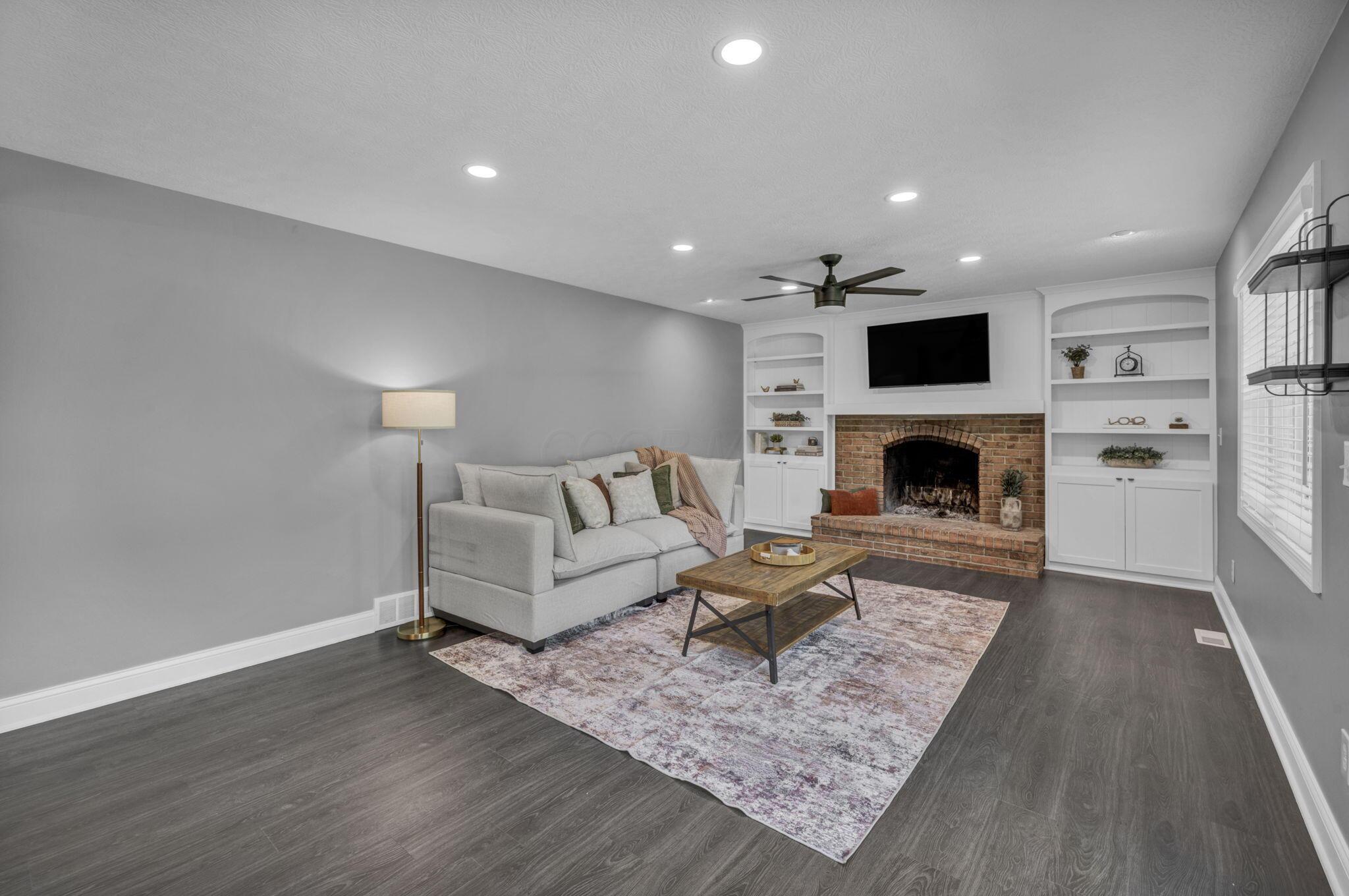 13811 Carriage Lane NW